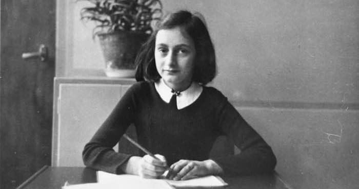 Para El Investigador Richard Breimen Ana Frank Podría Ser Hoy Una Escritora De Años Radicada En Boston En Cambio Murió a Los Años En Un Campo De Concentración En Alemania