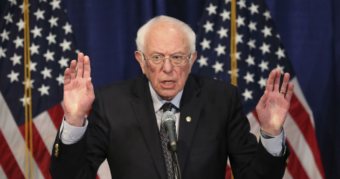 "El primero es que, apenas vieron despuntar a Bernie Sanders, los precandidatos demócratas moderados -o 'pro-establishment'-, incluido Buttigieg, no titubearon en bajarse sincrónicamente de la contienda y en sumarse a la campaña de Joe Biden". Foto: Charles Krupa, AP