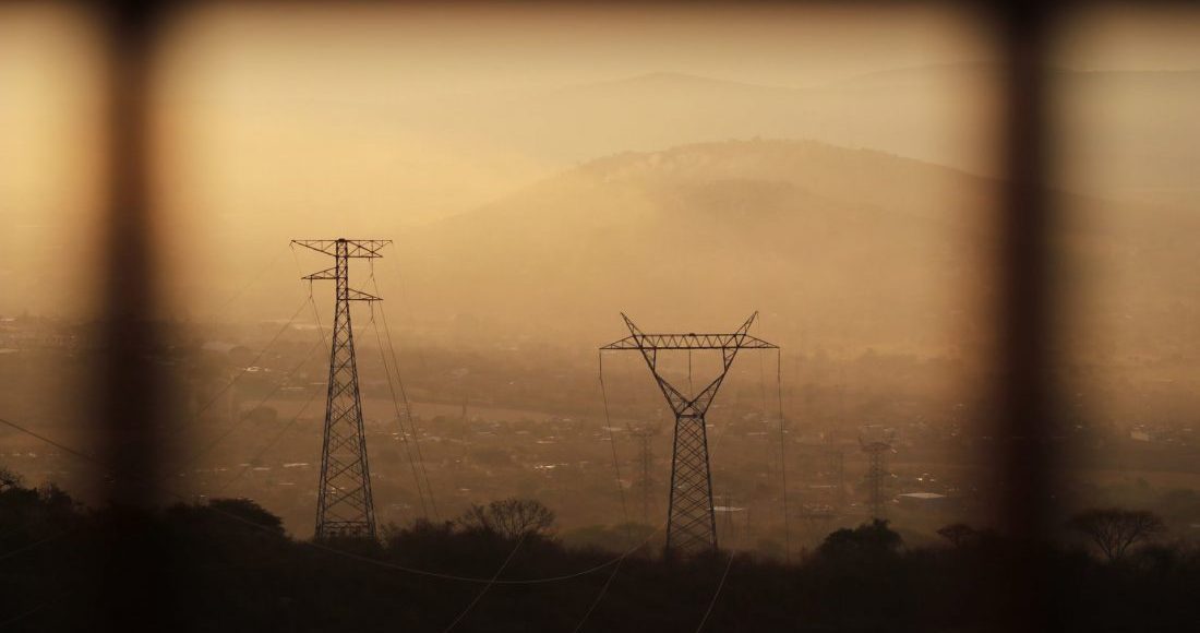 energia-electrica-torres-luz