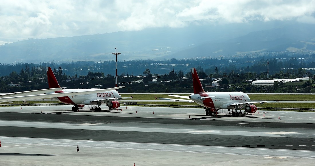 Aviones avianca estacionados