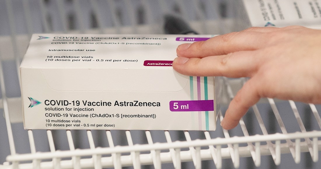 caja-vacunas-astrazeneca-covid-19