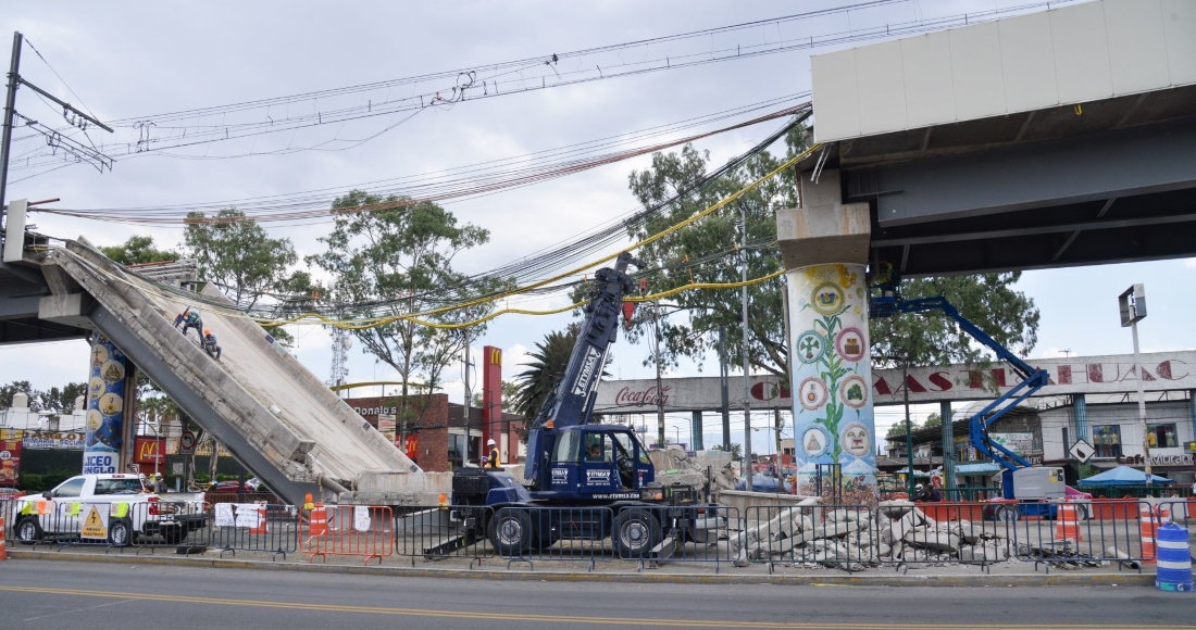 Los Trabajos De Peritaje En La Zona Del Desplome De Una Trabe Del Metro Olivos De La Línea Suscitado El Pasado Mayo