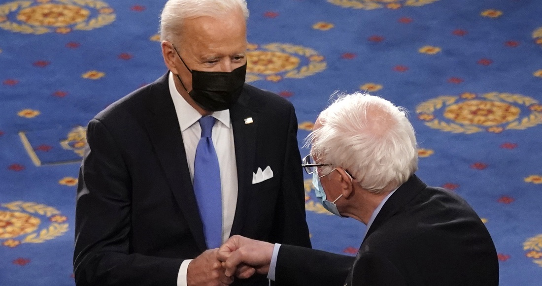 El Presidente Joe Biden Y El Senador Bernie Sanders Logran Acuerdo