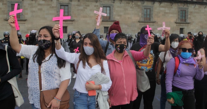 Marcha Por Los Feminicidios En La Ciudad De México