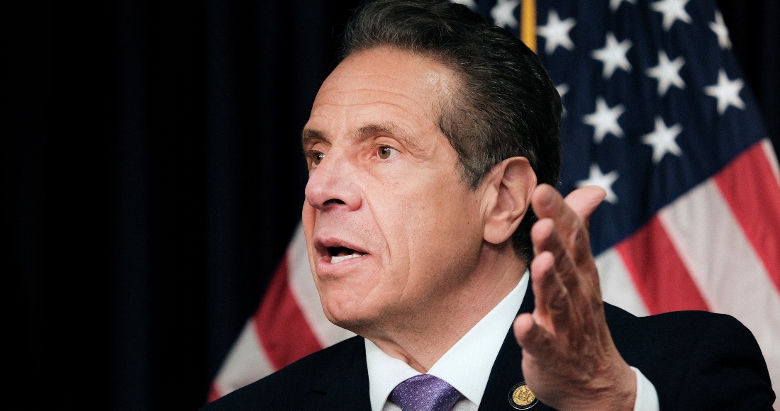 En La Imagen El Gobernador De Nueva York Andrew Cuomo