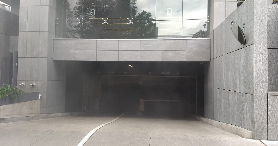 Incendio En Edificio De Mh