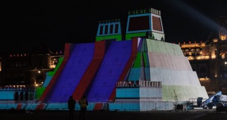 Maqueta del Templo Mayor en el Zócalo de la Ciudad de México.