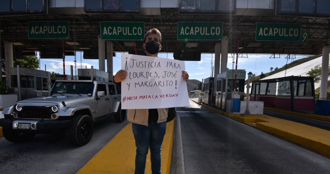 Periodistas De Chilpancingo Se Manifestaron Por Los Homicidios De Los Comunicadores José Luis Gamboa Margarito Martínez Y Lourdes Maldonado Ocurridos En Lo Que Va El Mes En La Caseta De Palo Blanco De Chilpancingo Guerrero