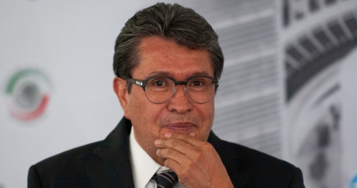 El Senador De Morena Ricardo Monreal