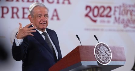 El Presidente Andrés Manuel López Obrador en su conferencia de prensa de este miércoles en Palacio Nacional.