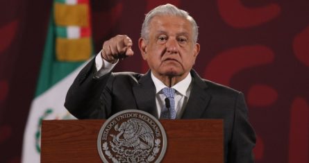 El Presidente Andrés Manuel López Obrador en conferencia de prensa.