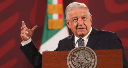 El Presidente Andrés Manuel López Obrador en conferencia de prensa.