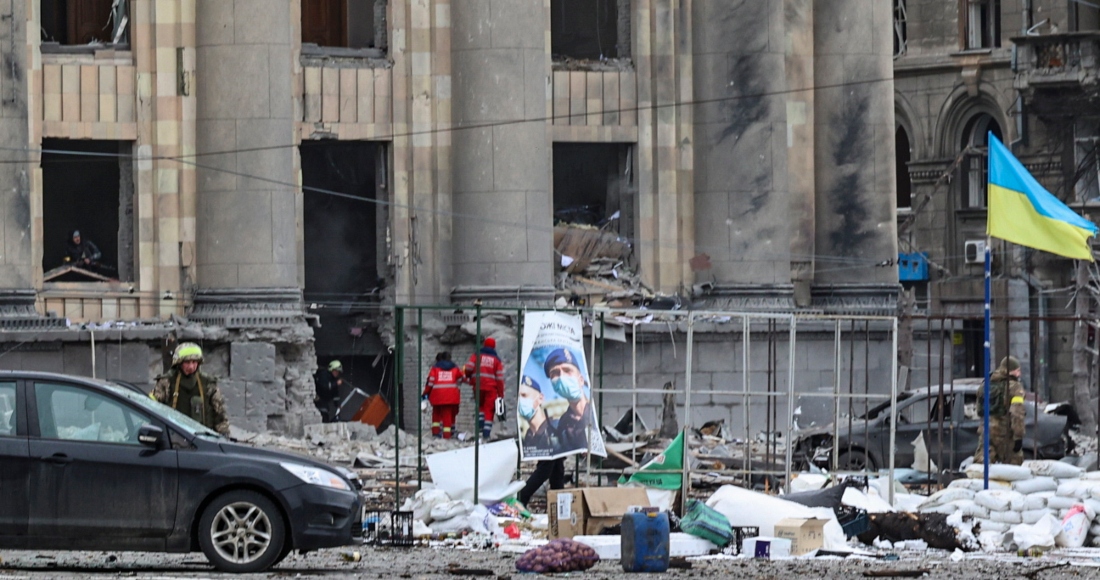 Daños Ocasionados Por Los Bombardeos Rusos Sobre El Centro De La Ciudad Ucraniana De Járkov