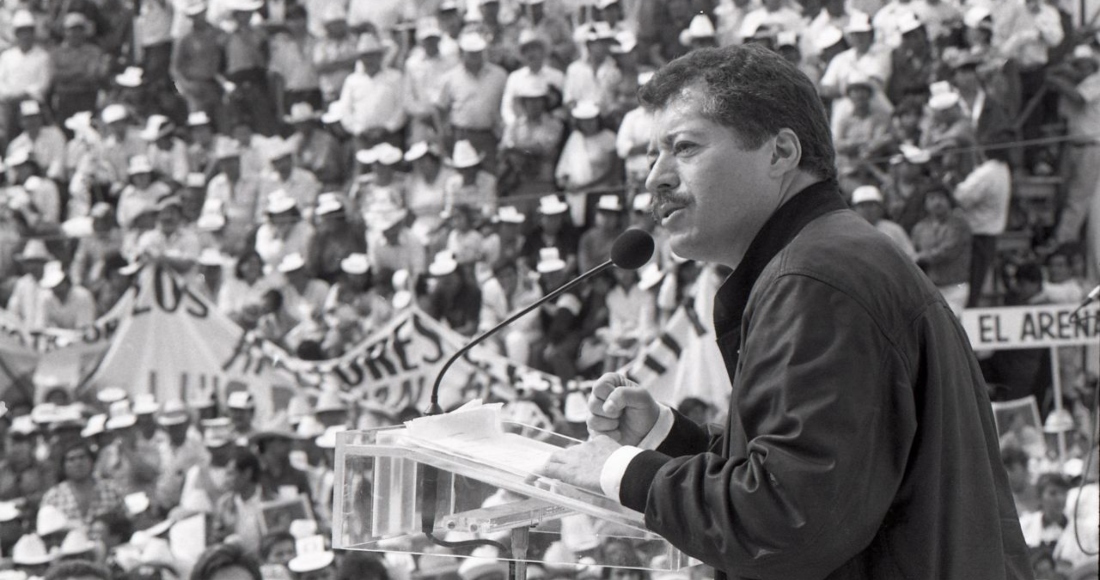 En La Foto El Candidato Luis Donaldo Colosio Durante Un Recorrido De Campaña Por Hidalgo