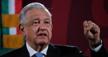 El Presidente Andrés Manuel López Obrador en conferencia de prensa.