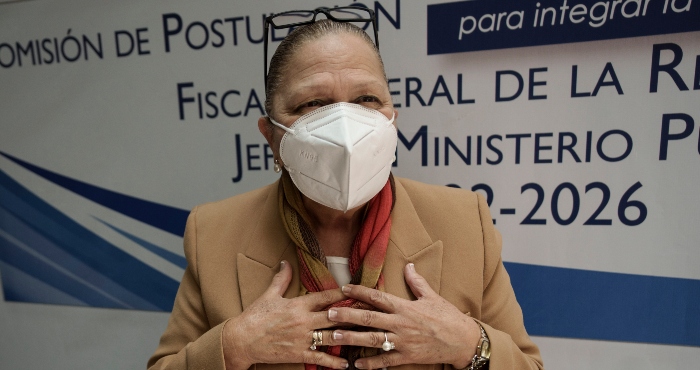 La Procuradora General De Guatemala Consuelo Porras Quien Busca La Reelección Habla Con La Prensa Después De Una Entrevista Con Una Comisión Electoral En La Ciudad De Guatemala El Miércoles De Abril De