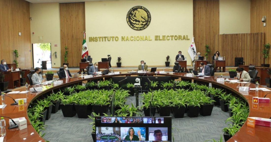 Una Sesión Extraordinaria Del Instituto Nacional Electoral ine