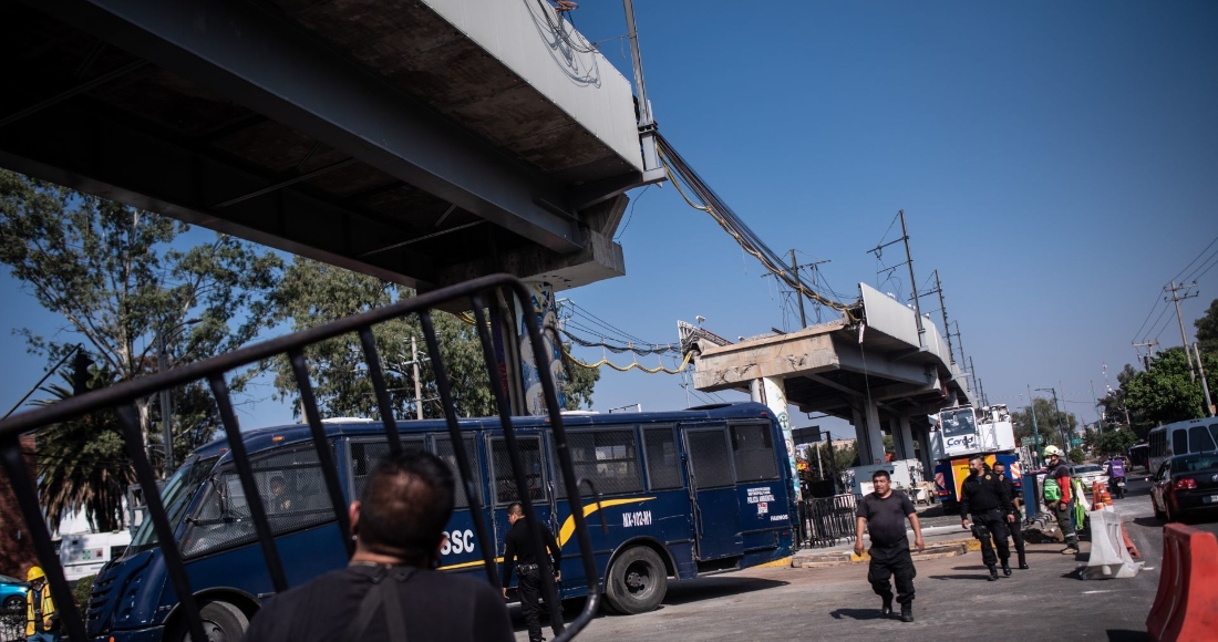 Trabajos de restauración en avenida Tláhuac con el propósito de reparar los daños estructurales que causó el accidente de la Linea 12 del Metro de la Ciudad de México.