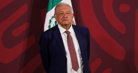 El Presidente Andrés Manuel López Obrador en conferencia de prensa desde Palacio Nacional.