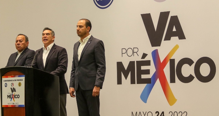 Alejandro Moreno Cárdenas Líder Del Pri Marko Cortés Líder Del Pan Y Jesús Zambrano Líder Del Prd Quienes Integran La Coalición Electoral Va Por México