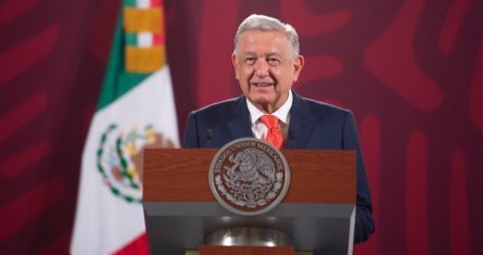 El Presidente Andrés Manuel López Obrador en conferencia de prensa desde Palacio Nacional.