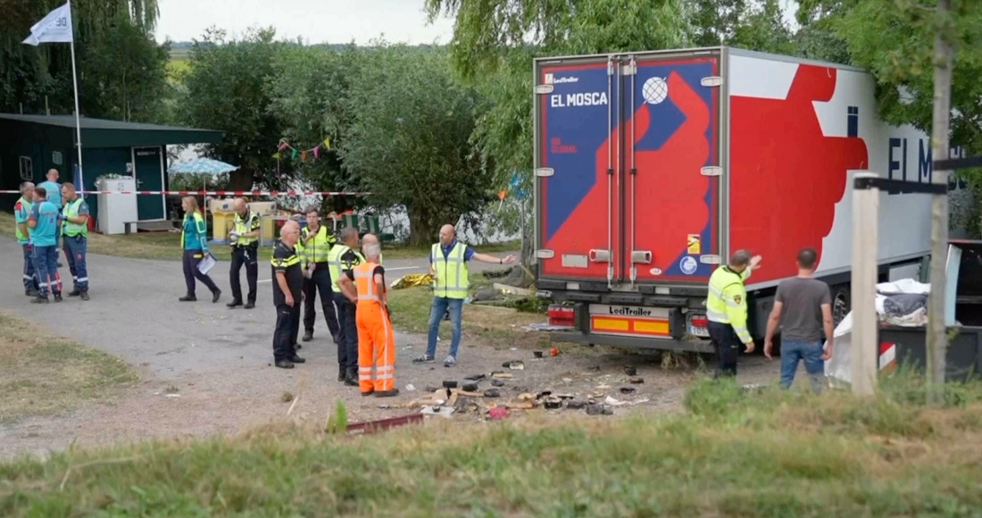 La Escena Después Del Choque En Nieuw beijerland Holanda El De Agosto Del