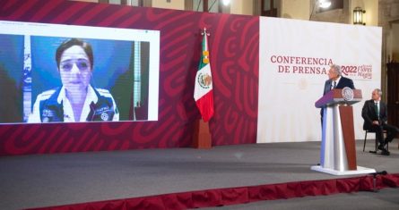 Laura Velázquez Alzúa, titular de la Coordinación Nacional de Protección Civil (CNPC), durante un enlace en la conferencia de prensa del Presidente Andrés Manuel López Obrador.